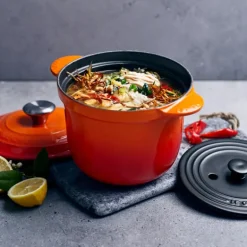 Cocotte en Fonte Every 18 cm Volcanique Le Creuset