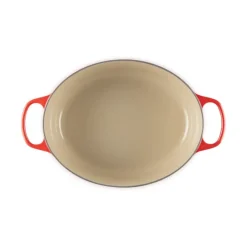 Cocotte en Fonte Ovale 33 cm Cerise Le Creuset Signature