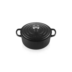 Cocotte en fonte Ronde 24 cm Noir mat Le Creuset Signature