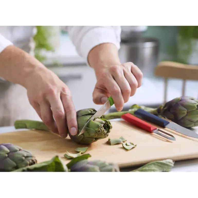 Coffret 2 Couteaux de Cuisine et un Eplucheur Les Essentiels + Opinel