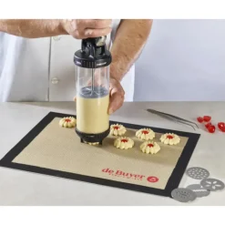 Coffret Le Tube Piston à Pâtisserie + Douilles et Kit Sablé De Buyer