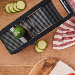 Mandoline 3 Lames avec Poussoir Mastrad