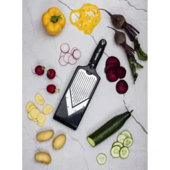 Mandoline Multifonction en V Specialty Noir Microplane