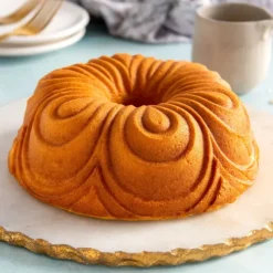 Moule à Gâteau Bundt Chiffon Royal Gold Nordic Ware