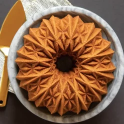 Moule à Gâteau Bundt Crystal Gold Nordic Ware
