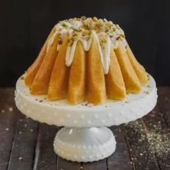 Moule à Gâteau Bundt Lotus Gold Nordic Ware