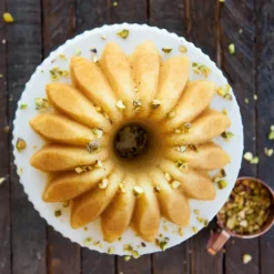 Moule à Gâteau Bundt Lotus Gold Nordic Ware