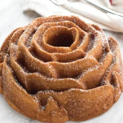 Moule à Gâteau Bundt Rose Toffee Nordic Ware