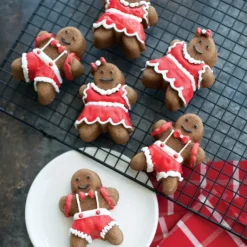 Moule à Gâteaux Bonhommes Pain d'Épices (x6) Silver Nordic Ware