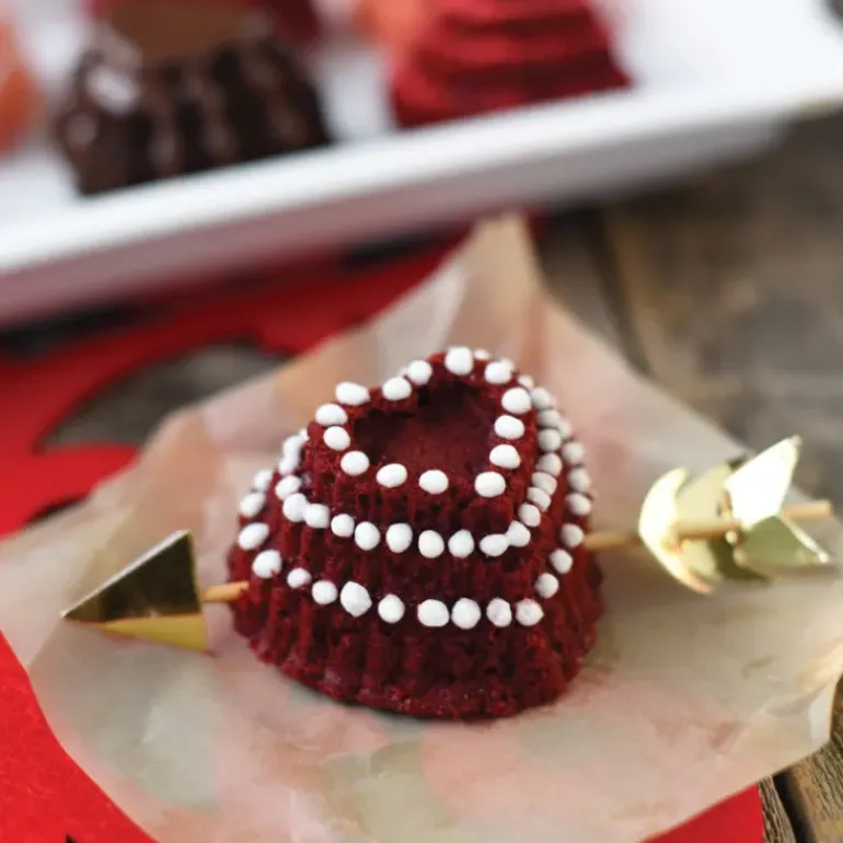 Moule à Gâteaux Cœurs à Étages (x6) Toffee Nordic Ware