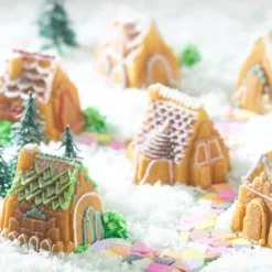 Moule à Gâteaux Petit Village (x6) Silver Nordic Ware