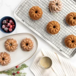 Moule Mini Bundt Pirouette (x6) Gold Nordic Ware