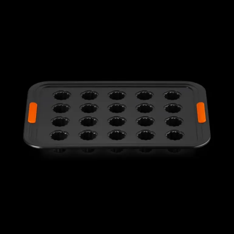 Moule Mini-Cannelés Anti-Adhésif 20 Empreintes 38,7 x 26,9 cm Le Creuset