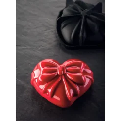 Moule Silicone Mini Cadeau Coeur 14,8 x 13,4 cm x H 5,8 cm Pavoni