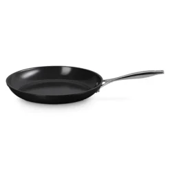Poêle Antiadhérente Essentiel Céramique 30 cm Le Creuset