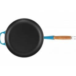 Poêle en Fonte 28 cm Azur avec Manche en Bois Le Creuset Signature