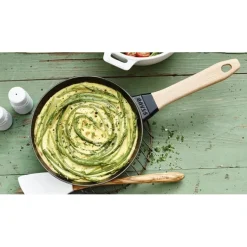 Poêle en Fonte Noir 26 cm Manche Bois Staub