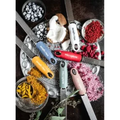 Zesteur Premium Classic Rouge Grenade Microplane