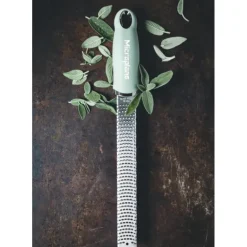 Zesteur Premium Classic Vert Sauge Microplane